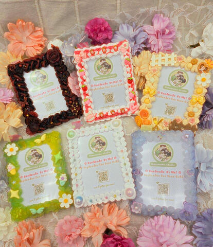 Hand-made Decoden Toploaders (click for more!)